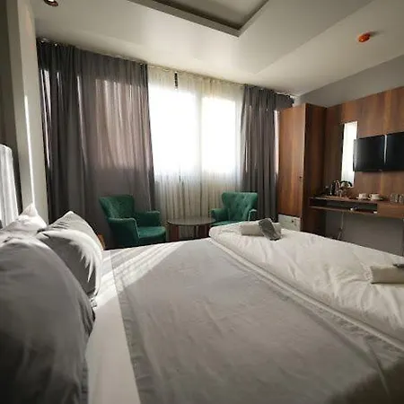Hotel Ciplus 3*